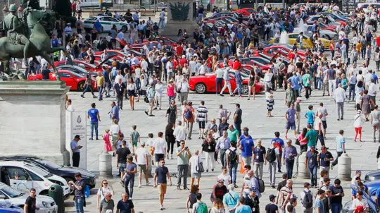 Автофеерия в Турине: электромобили, новинки, классика и редкие красавцы на одном подиуме