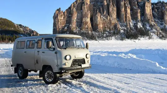 Ржавчина, люфт и мусор: качество новой «Буханки» шокировало владельцев