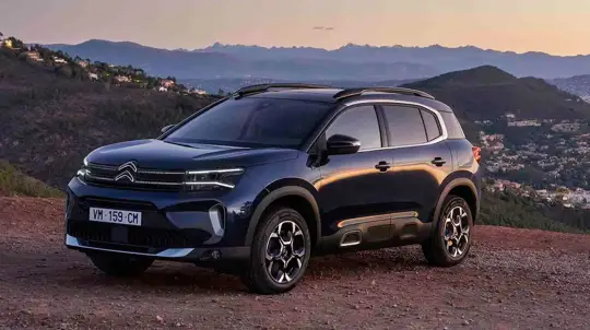 Citroen C5 Aircross теперь никуда без электрической поддержки