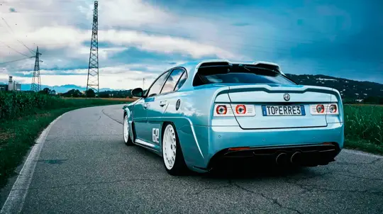60-летнюю Alfa Romeo возродили: 562-сильный автомобиль можно заказать за 400 тыс. евро