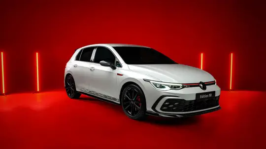 Volkswagen Golf GTI стал еще быстрее и эксклюзивнее