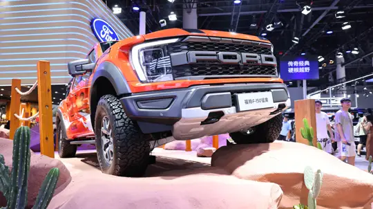 Raptor Rally преподносит сюрприз: самые мощные покорители пустыни и бездорожья от Ford заиграют новыми красками