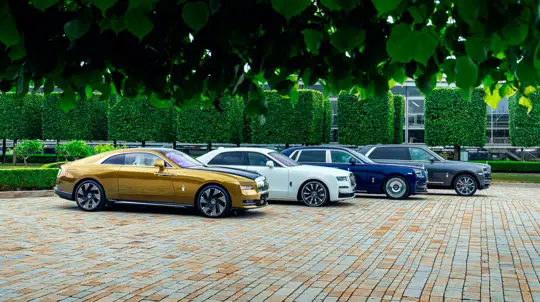 Rolls-Royce: гибриды — не наш стиль, будем парить на электричестве