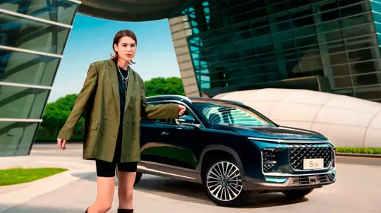 Для молодых и активных: кроссовер с вместительным багажником и мощным процессором доберется до РФ