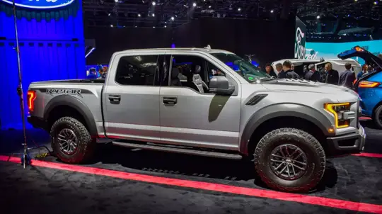 Самая продаваемая модель в США добралась до России: любая мощность и цена для самых богатых