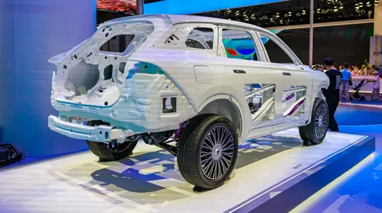 У российских автопроизводителей появилась прекрасная возможность выпускать электрокары за дешево: китайцы поделятся