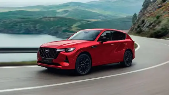 Самая дорогая Mazda для России стала дороже: технологичный кроссовер уже у дилеров