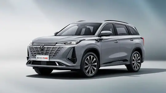 Changan CS75 Plus 2024: мощность на новом уровне, но не всё так гладко
