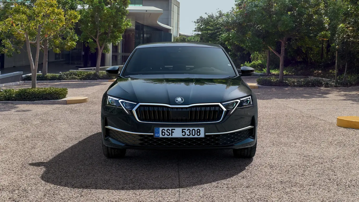Skoda Octavia 2025: полный привод и мощь, которые заставят конкурентов плакать