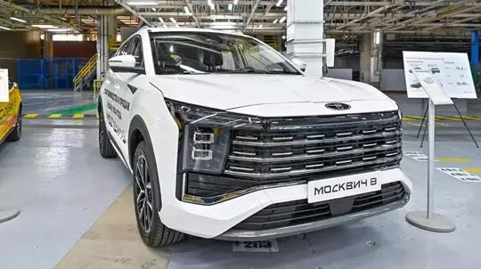 Россиянам придется подождать бюджетный семейный кроссовер: автомобиль даже не сошел с конвейера