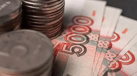 Денег хватит не всем: россиянам придется сильно раскошелиться на новый автомобиль