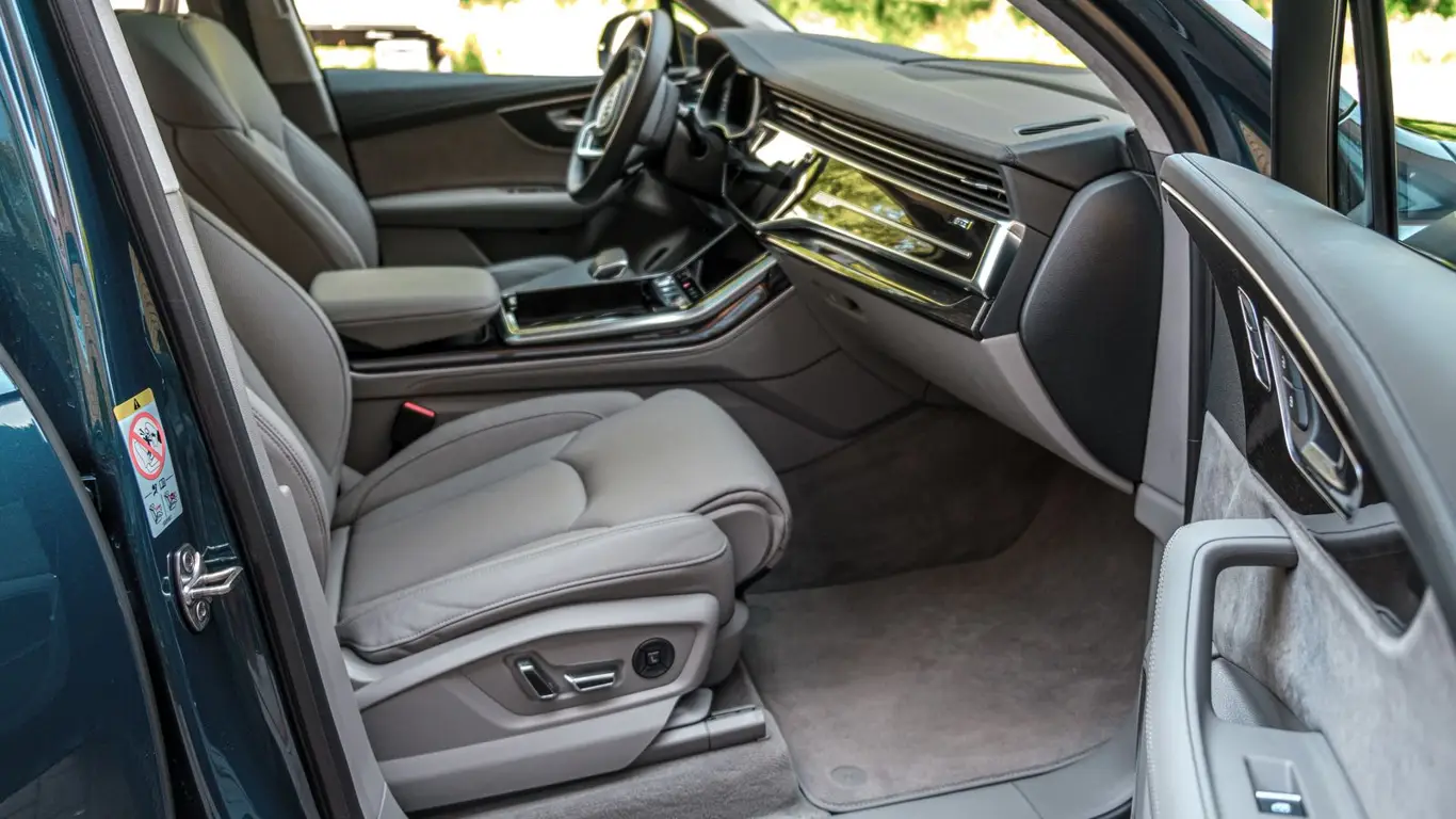 Новый авто без постороннего запаха: никто не догадается, что творилось внутри