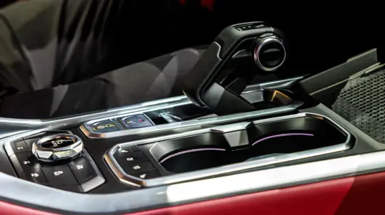 Роскошь, которую себе может позволить каждый: самые дешевые авто с нужной опцией