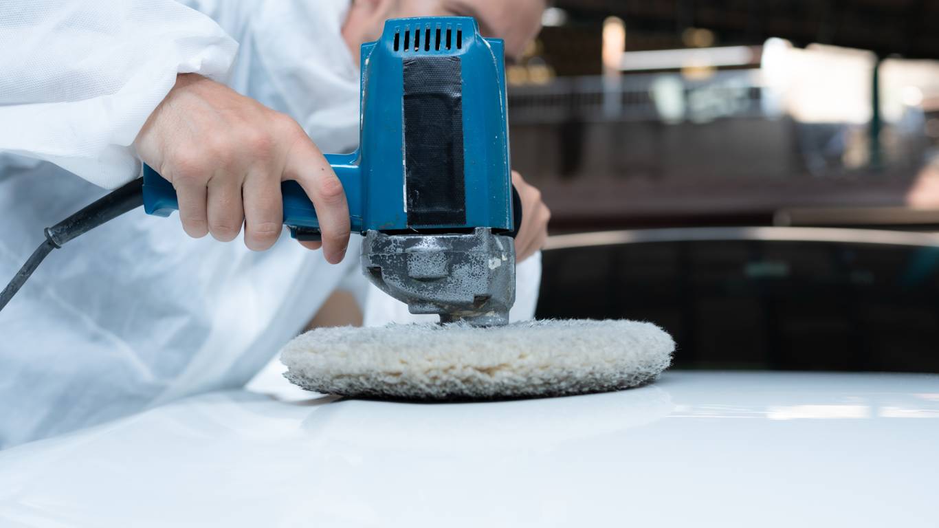 Как легко избавиться от царапин на кузове: сохраните автомобиль в ...