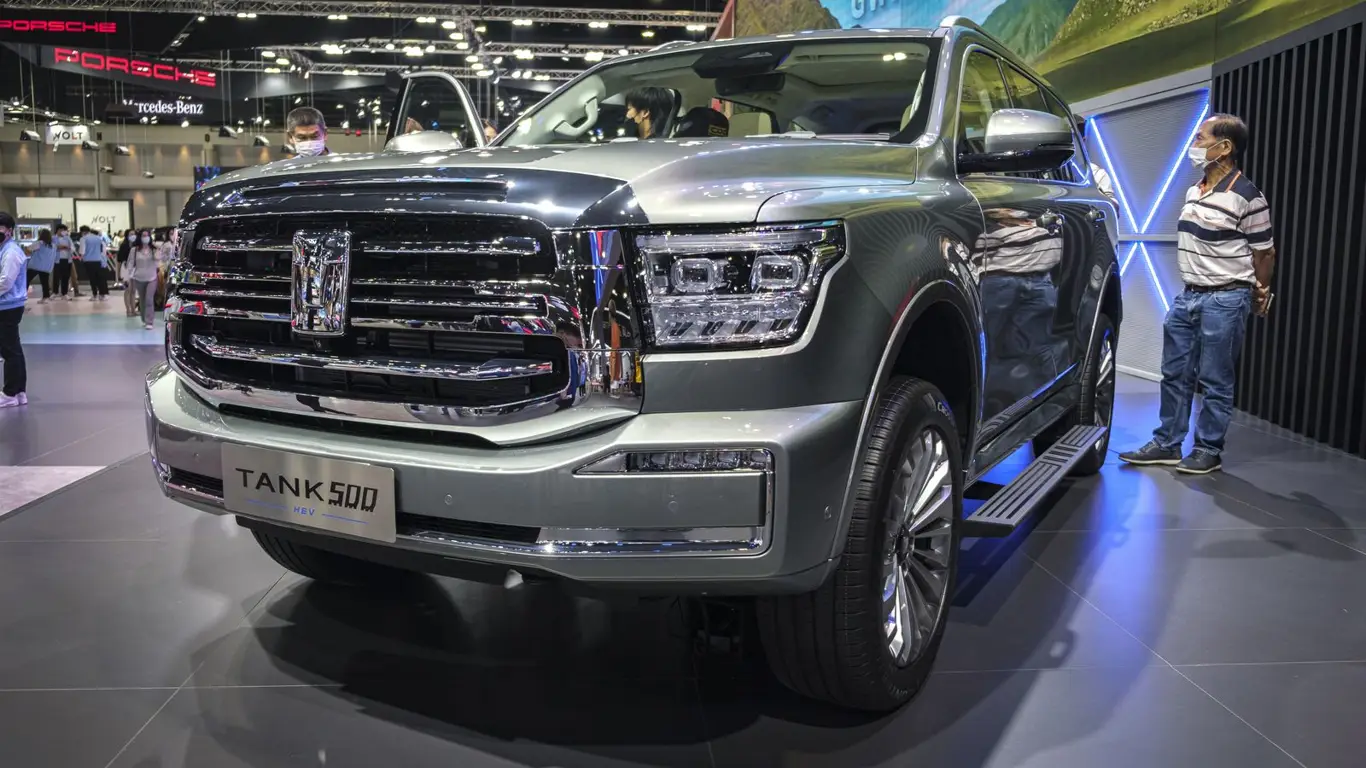 Tank 500: обзор внедорожника, который переопределит представления о роскоши и мощи