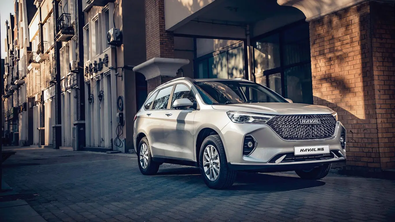 Новый HAVAL M6: цены и комплектации