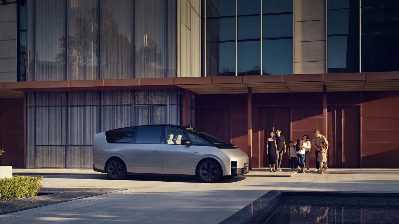 Идеальный автомобиль для путешествий: обзор LiXiang Li MEGA