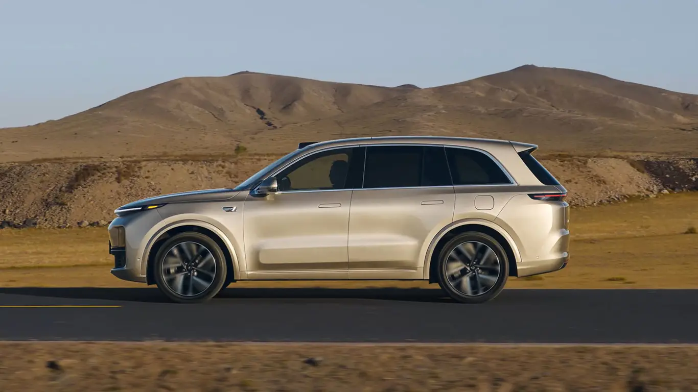 LiXiang Li L8: идеальное сочетание роскоши и технологий