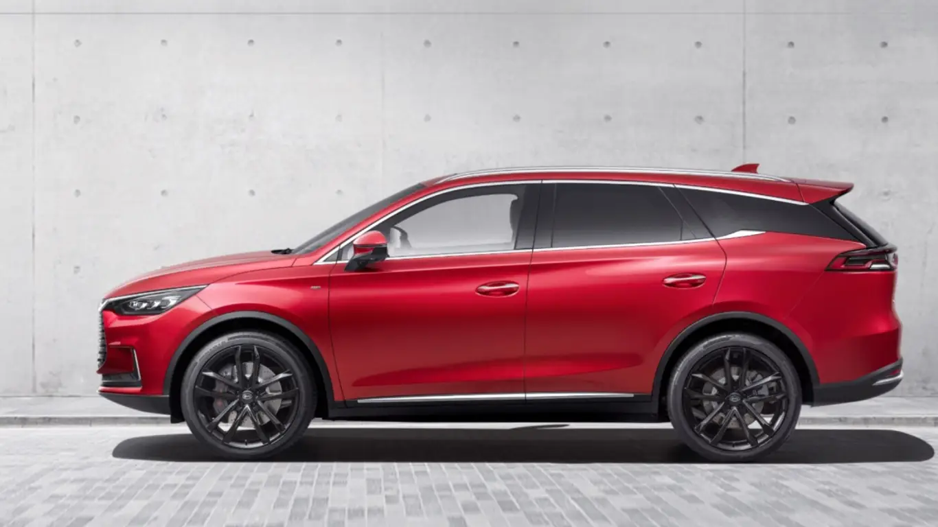BYD Tang: изысканность и мощь электрического кроссовера